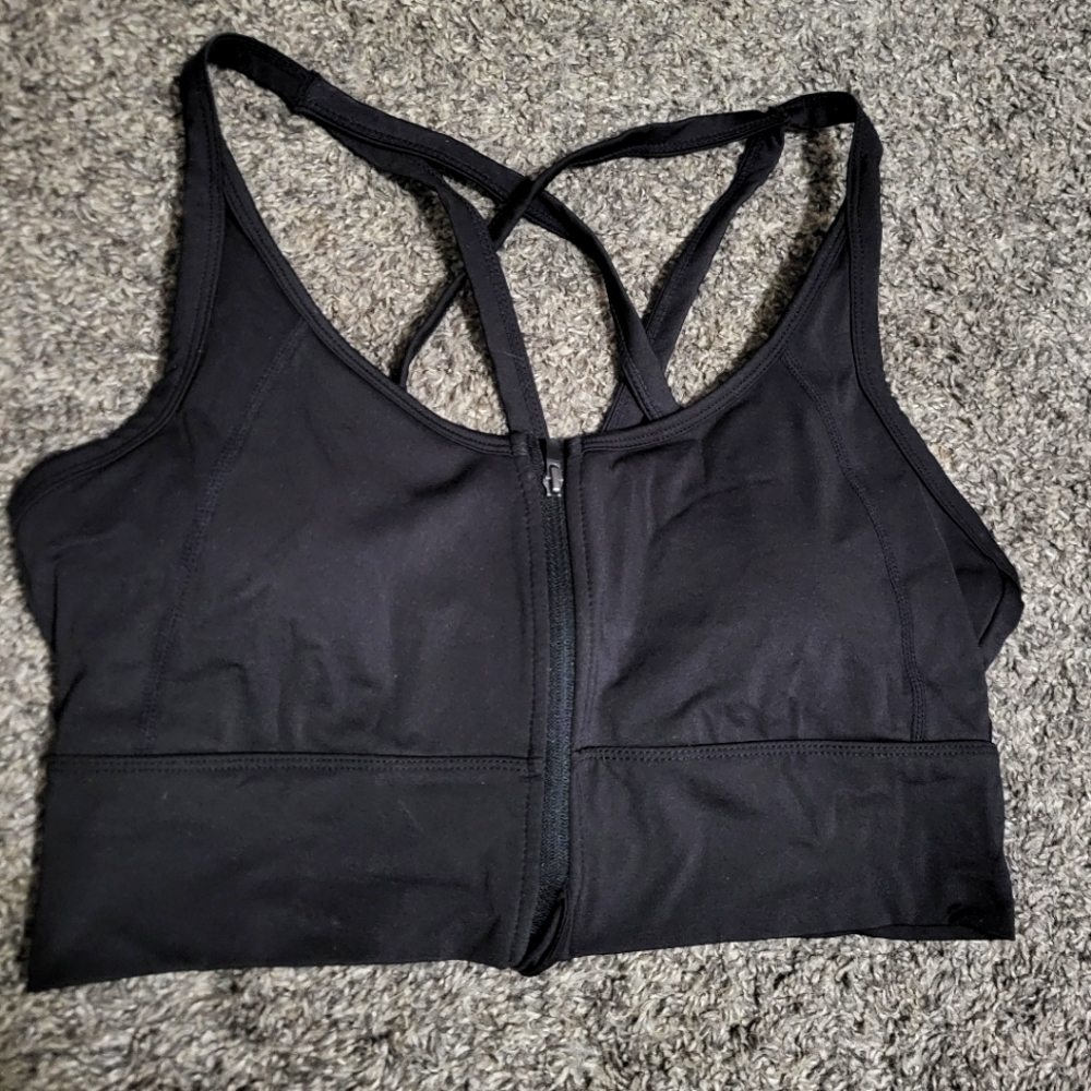 Sports bra
